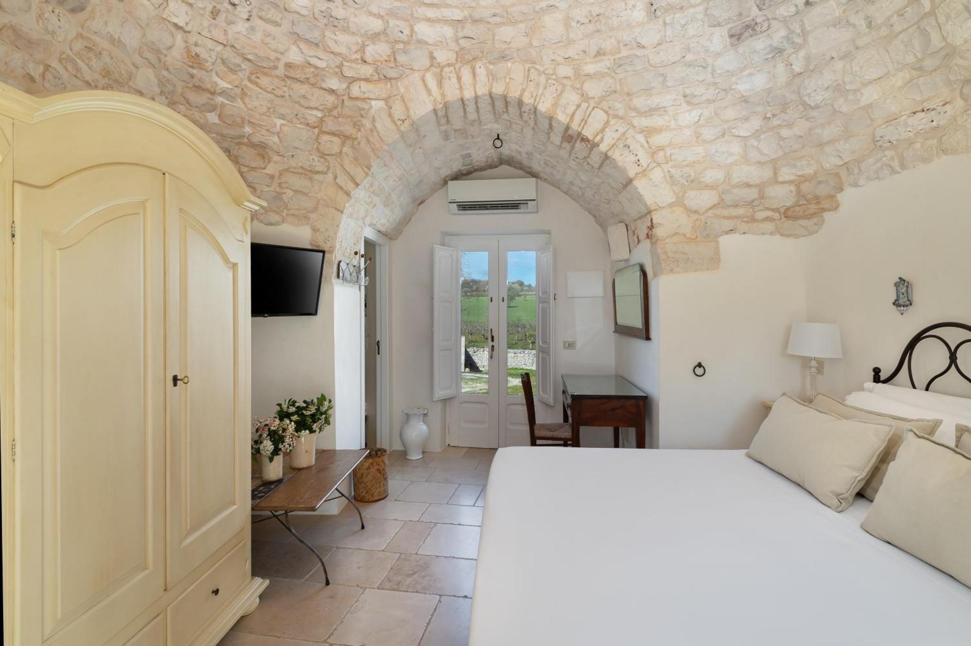 Agriturismo Masseria Aprile Локоротондо Экстерьер фото